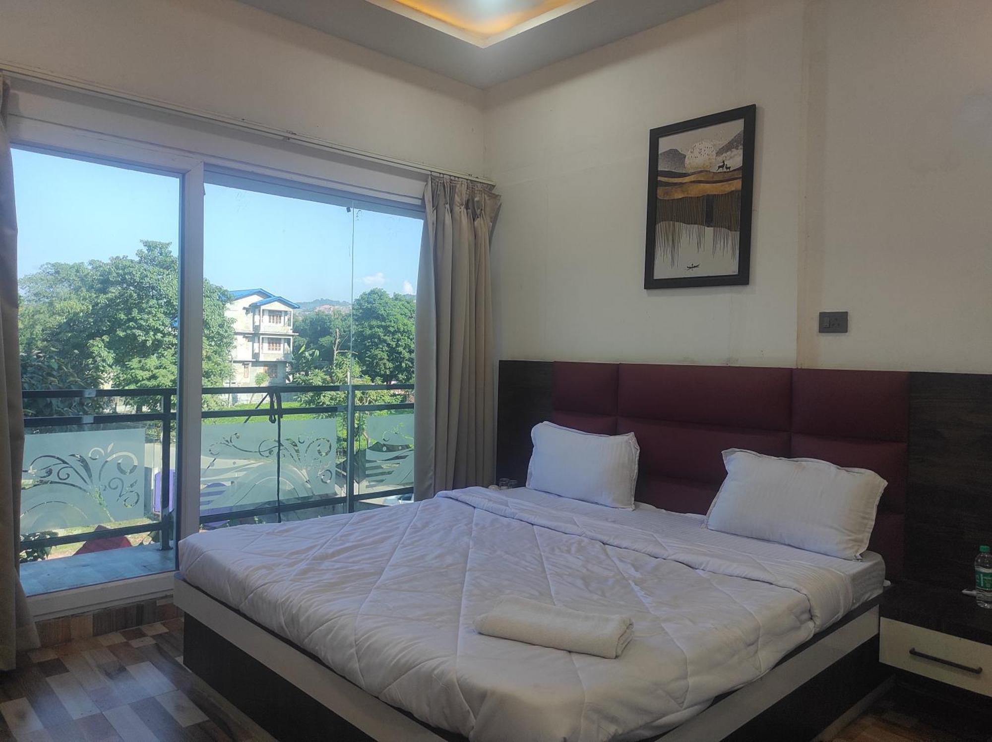 Hotel Sg Hub Tower Margherita ภายนอก รูปภาพ